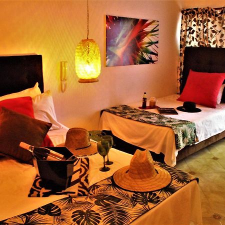 Hotel Boutique Budapez Honda  Chambre photo